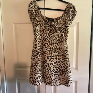 Kittenish Animal Print Tie Front Dress‎ Size Medium